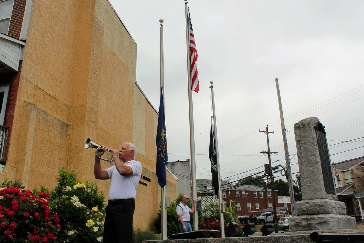 CliftonHtsFire's tweet photo. This #MemorialDay we honor and remember the brave men and women who gave their lives to protect our freedom.

#CHFC #CliftonHeights #Delco #AmericanLegion https://t.co/Rd4Zxgdml8