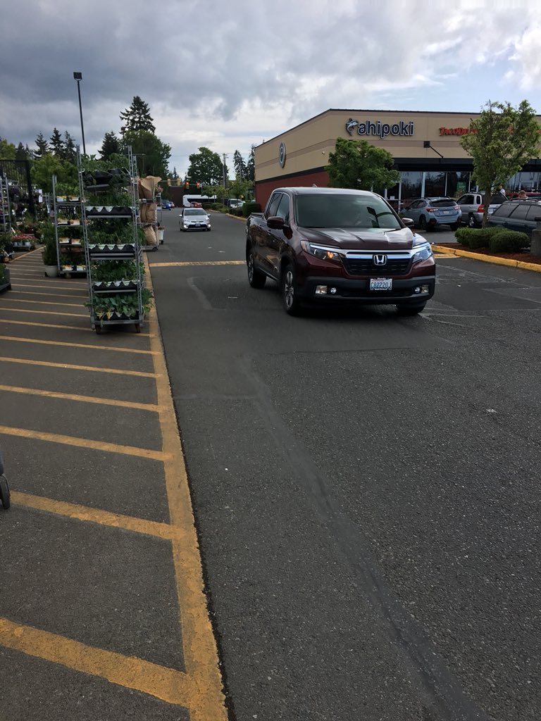 ESTRA_Seattle's tweet photo. #MondayInsuredCompliants #AutoInsuranceClaimDenials #Harassment #Surveillance #Intimidation #Abuse #SSDI #Police #Sheriff #LongTermDisability #PersonalInjury Feel free to add more! Because the #ListIsLong! RT https://t.co/Mo82SFGdK1