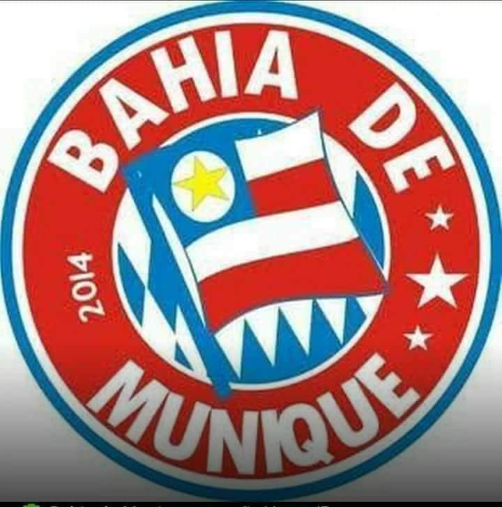ViniIceHouse's tweet photo. @Esp_Interativo #DePlaca-  Não sei porque o Vasco adora ser estrupado pelo Bahêa  Bahêa ⚪🔵🔴🤣😂
😂😂😂😂 https://t.co/pwrcoyv288