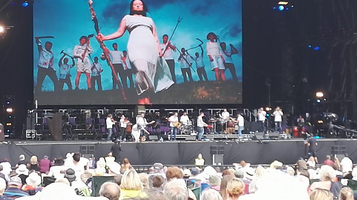 janenellist1's tweet photo. Two excellent acts at the #BiggestWeekend in @coventry. #lizacarthy and #GoGo_Penguin to start off a really relaxing day of chilled out music. https://t.co/hGcMAZPyhM