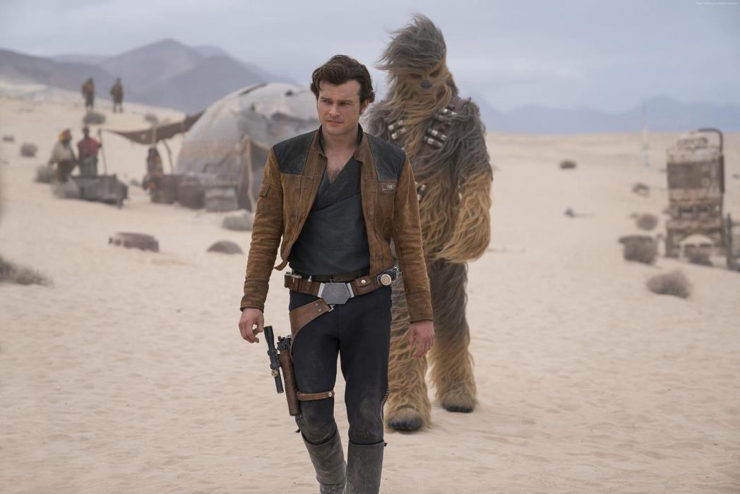 PressPan's tweet photo. “Han Solo: Una historia de Star Wars” recauda menos de lo esperado. Protagonizada por Alden Ehrenreich, en el papel icónico de Harrison Ford, Solo estuvo plagado de problemas de producción. Recaudó 83,3 millones de dólares en su fin de semana de estreno en Estados Unidos y Canadá https://t.co/QWniuIyFrv