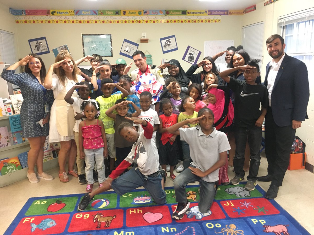 Nevada Youth Network On Twitter Thank You Lvmpd Office Dave For Your Service In The Army And For Teaching Us About Memorialday You Are Our Hero Https T Co Unhp3vlgvb