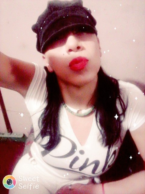 #buenlunes 
#sigueme 
<a href="/forlananna/">L M</a>