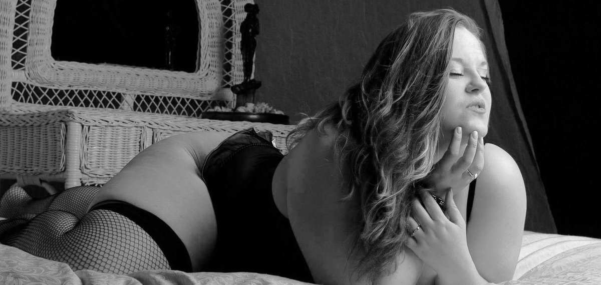 TracyHuntModel tweet picture