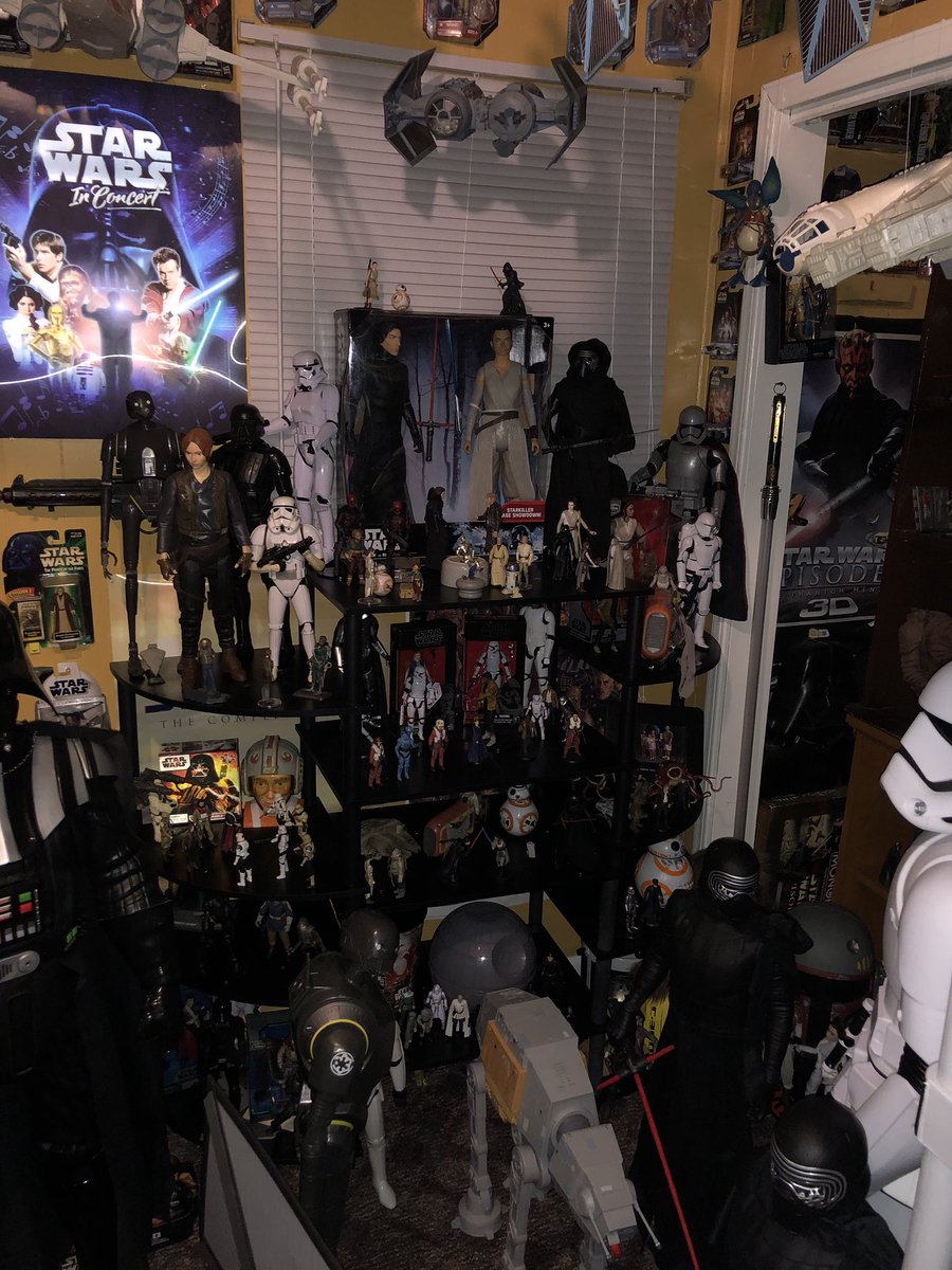 ForceAroundUs's tweet photo. #StarWars will always take risk always change always stretch our collective imaginations that’s why I will always love it collect it and live it. May the force be with you. https://t.co/i22eLGYfvf