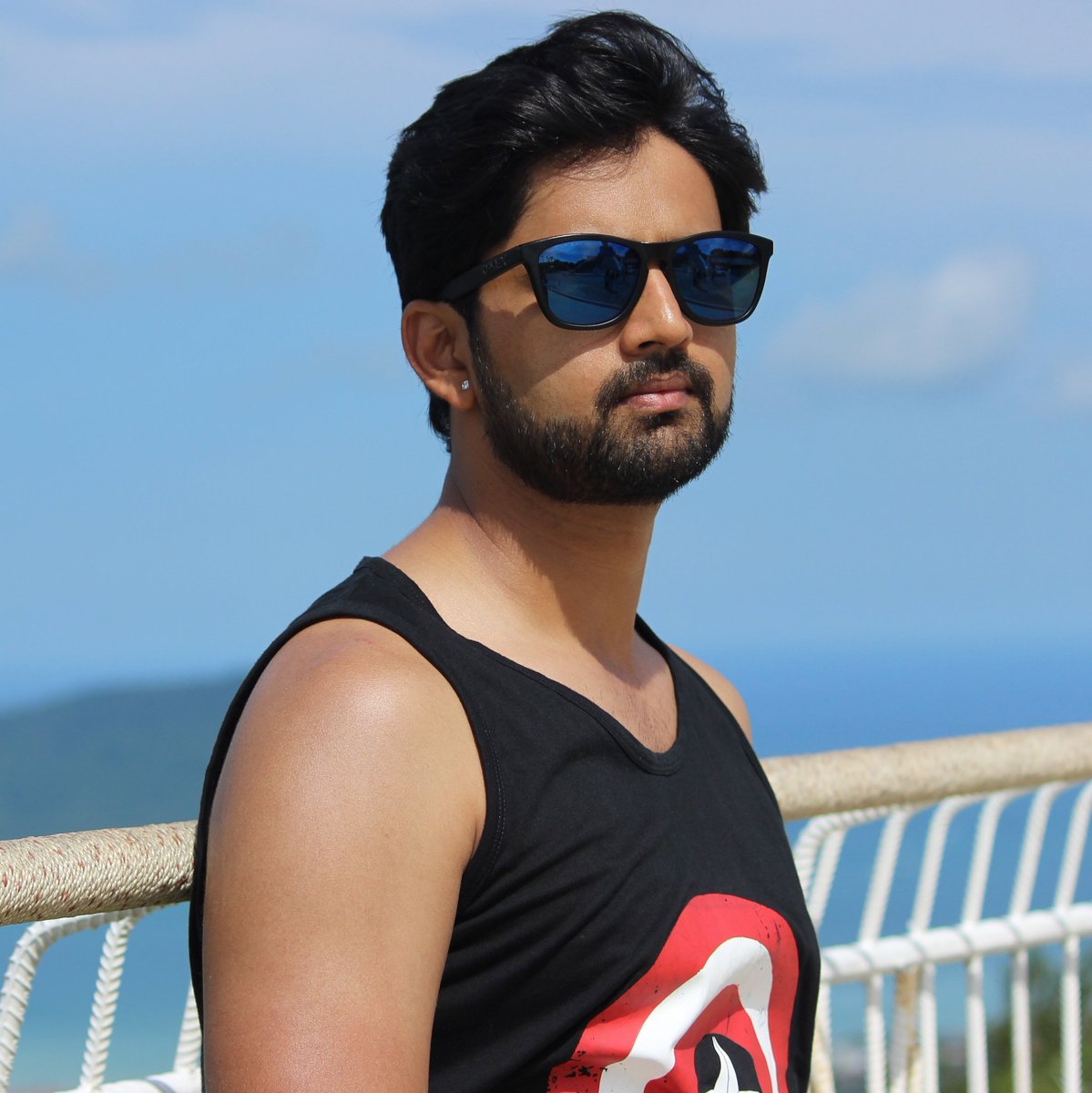 shashank_ketkar's tweet photo. #NewProfilePic https://t.co/sZJfdjEm9X