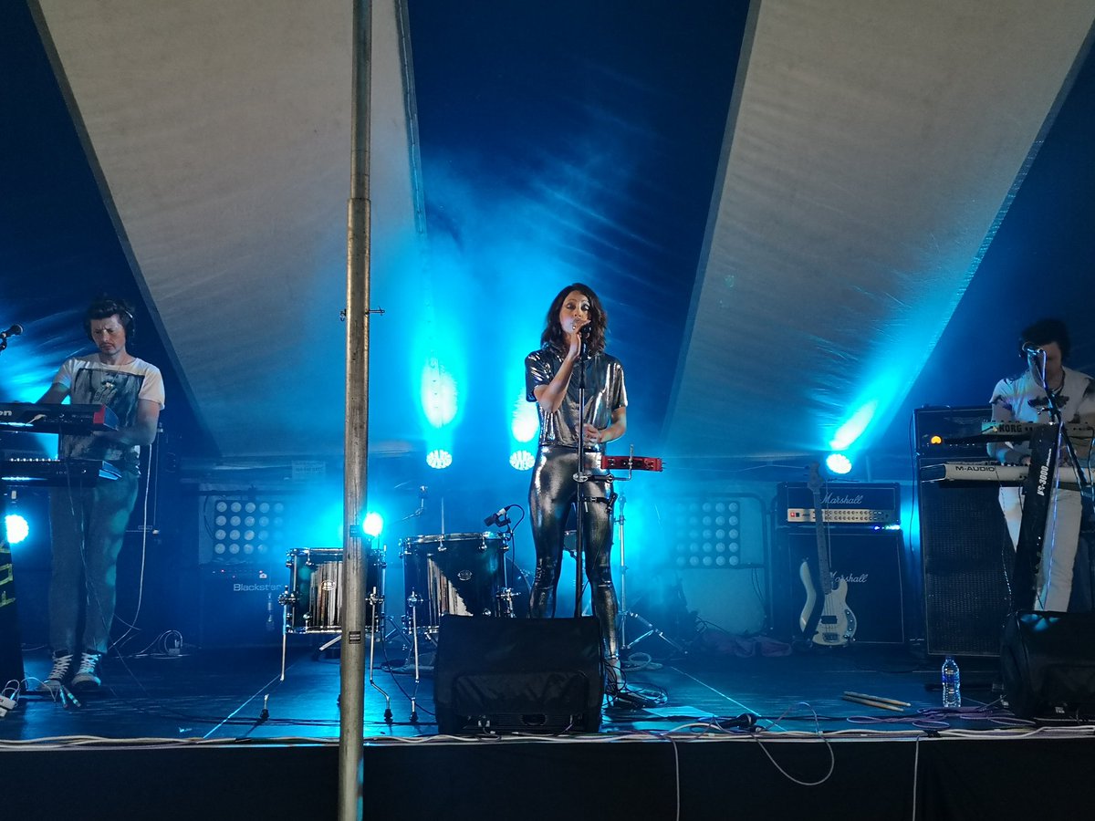 <a href="/beardedtheory/">Bearded Theory</a> love finding new music &amp; these <a href="/FOXtheband1/">F.O.X</a> were electric will definitely be keeping a close eye on them 👌