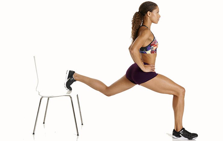 runnersworld's tweet image. How to keep your hips, knees, ankles, and feet happy and injury-free. spr.ly/6013Dg4EH