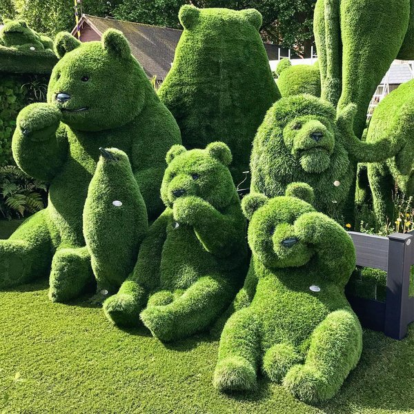 stuffdifferent's tweet image. what a cute #green #sculpture  ,love #nature , friends; @yapmademiyorum , @bakfenami , @suraa1701 @GiveMyDollar , @mzyyn_srvn , @badgirlpitchu , @kimbuk_z would love this 👏❤️