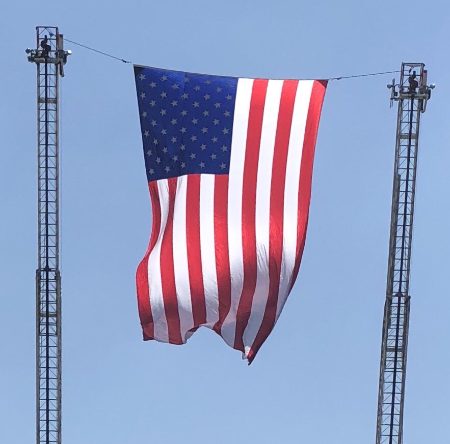 On this #MemorialDay we pay tribute to our military members and their families and thank them for the unimaginable sacrifices they have made. Ours is a debt we can never truly repay 🇺🇸 #HonorThem #MemorialDay18