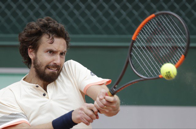Gulbis turpina uzvaru gājienu un sasniedz «French Open» otro kārtu go.tvnet.lv/3au3au