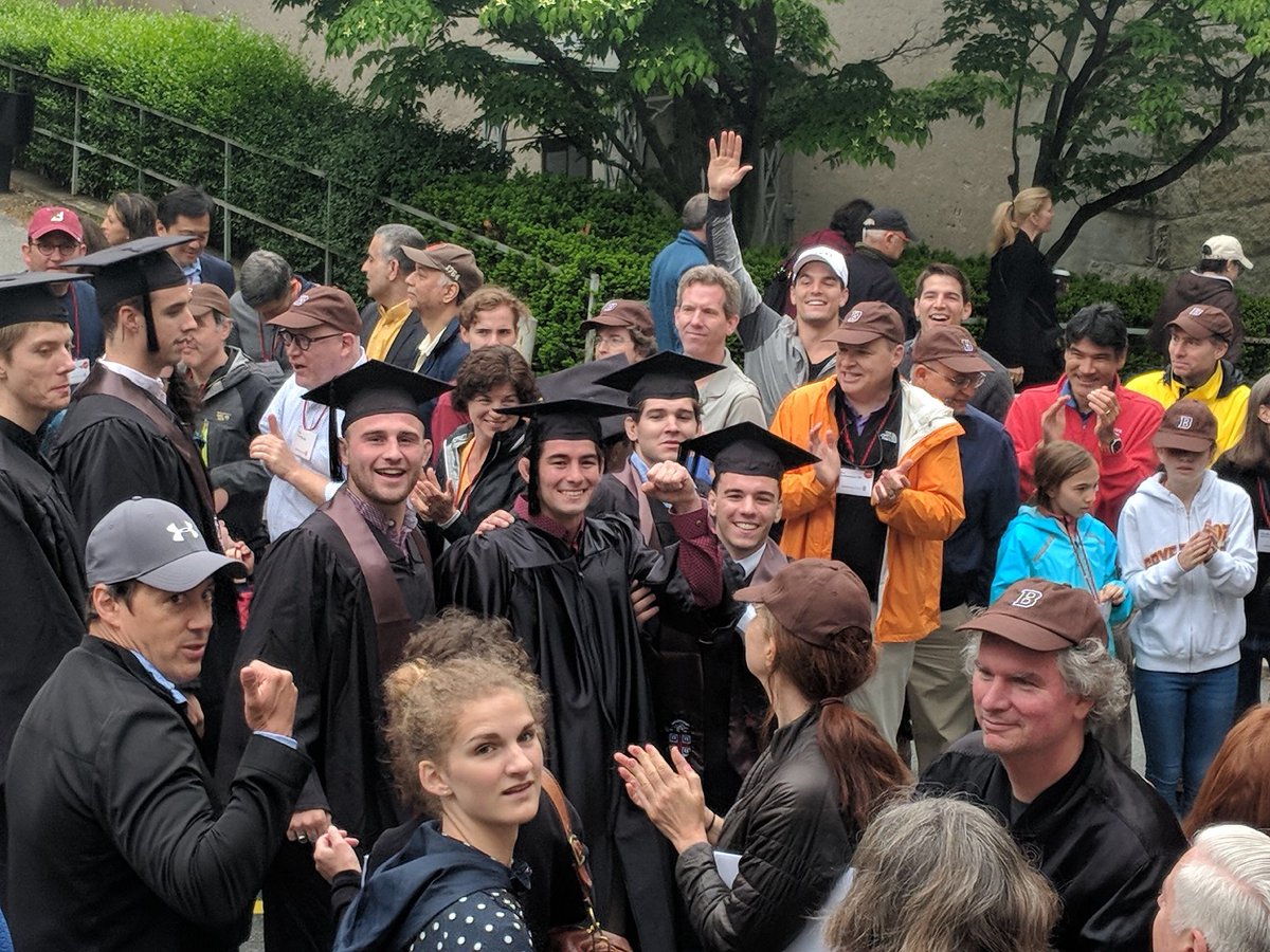 BrownU_Wrestle's tweet photo. Time flies when you’re having fun! This has been an amazing ride at @BrownUniversity, and we are excited to see where the journey of life continues to take you!! #GoBruno #Rhode2RealWorld #Brown2018 @BrownAthletics @IvyLeague 🐻🤼‍♂️🌿🎓 https://t.co/ZBkJ0xrILK