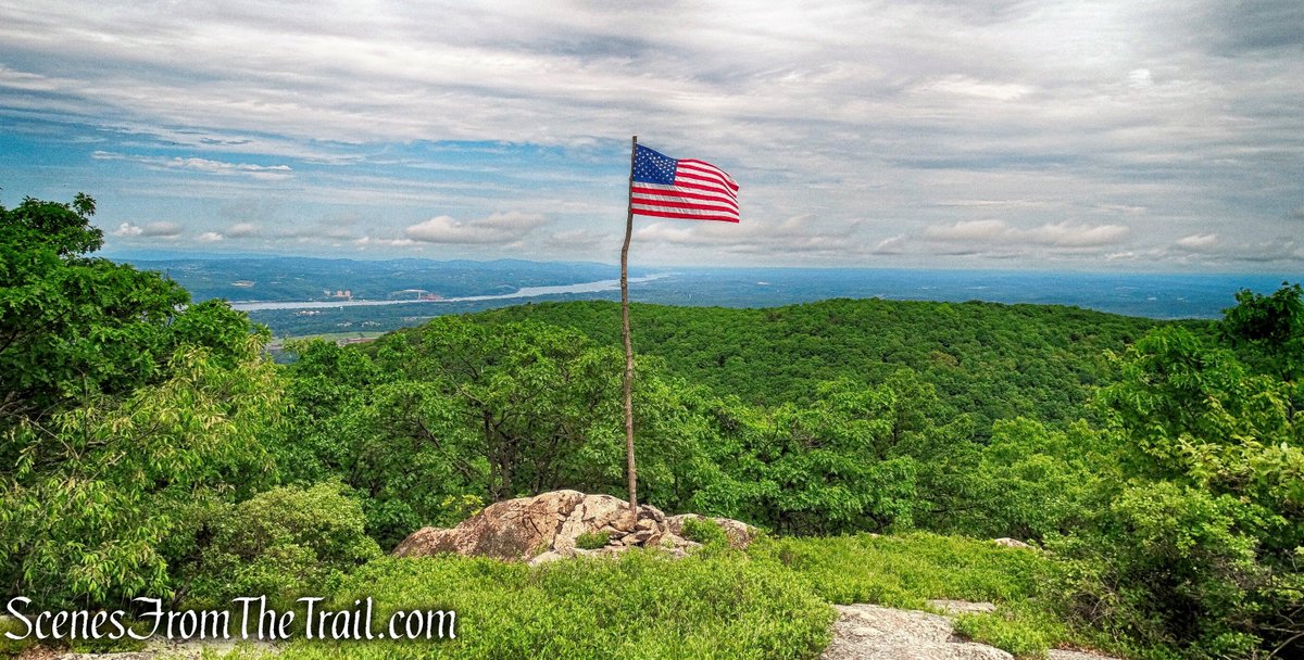 Outlaw_Hiker's tweet photo. "Our flag does not fly because the wind moves it. It flies with the last breath of each soldier who died protecting it." #ProudAmerican #ScenesFromTheTrail #TakeaHike #FishkillRidge #ScofieldRidge #DarcysRidge https://t.co/1QivtiFJTO