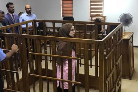 News18Guj's tweet image. 10 મિનિટની કાર્યવાહીમાં ISISની 40 પત્નીઓને ફાંસી, હજુ 1000 જેલમાં બંધ
gujarati.news18.com/news/world/ira… #ISISTerrorists #ISIS #Iraq #news