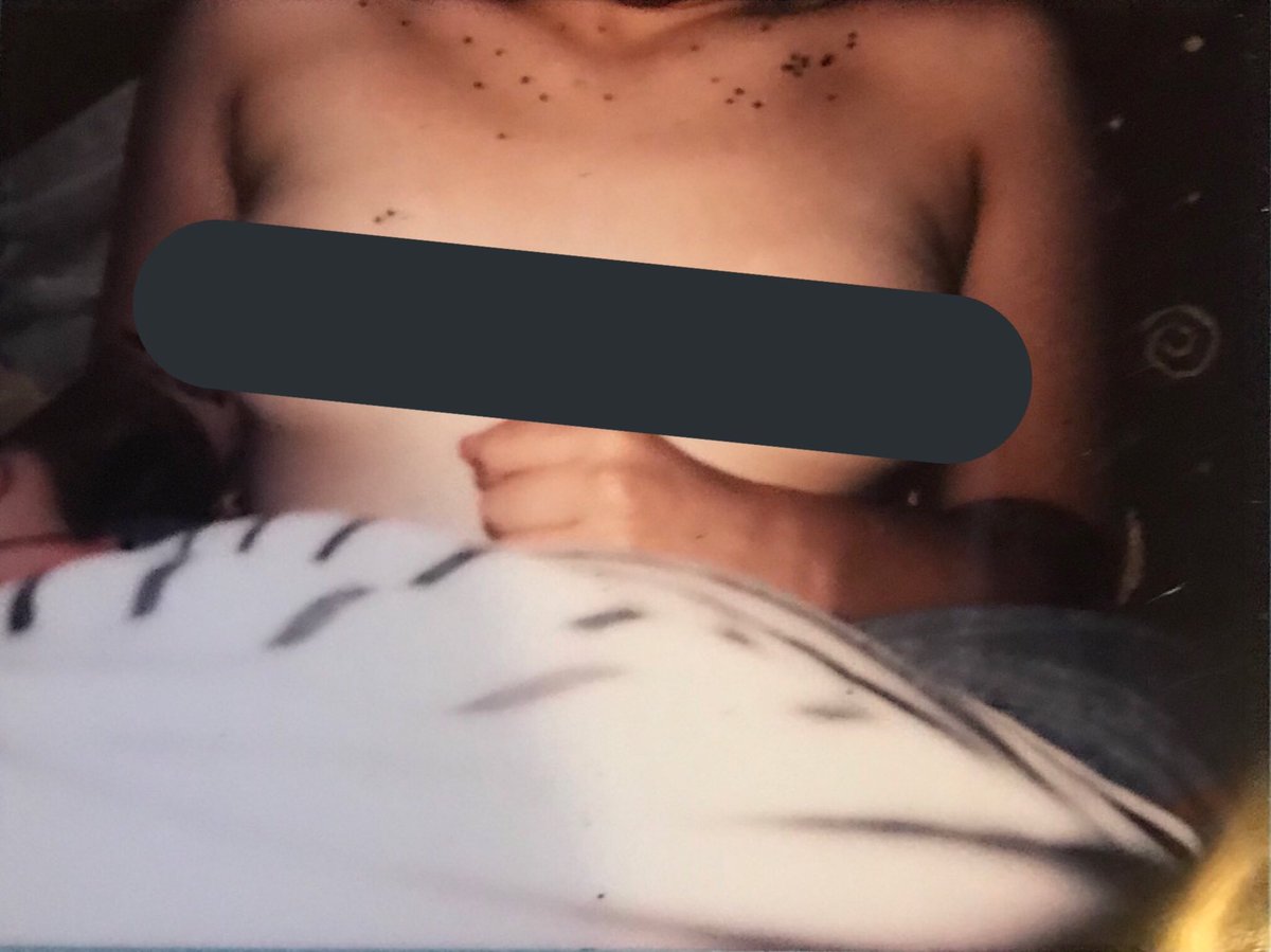 8itchcraft's tweet photo. you know you wanna give it to me!!! 😈 #findom #sellingnudes #paypig #buymynudes @rtp1g @find0m @BrokeRTPig @FinDommes @slavetodoms @rtpork https://t.co/1paLtY1nzJ