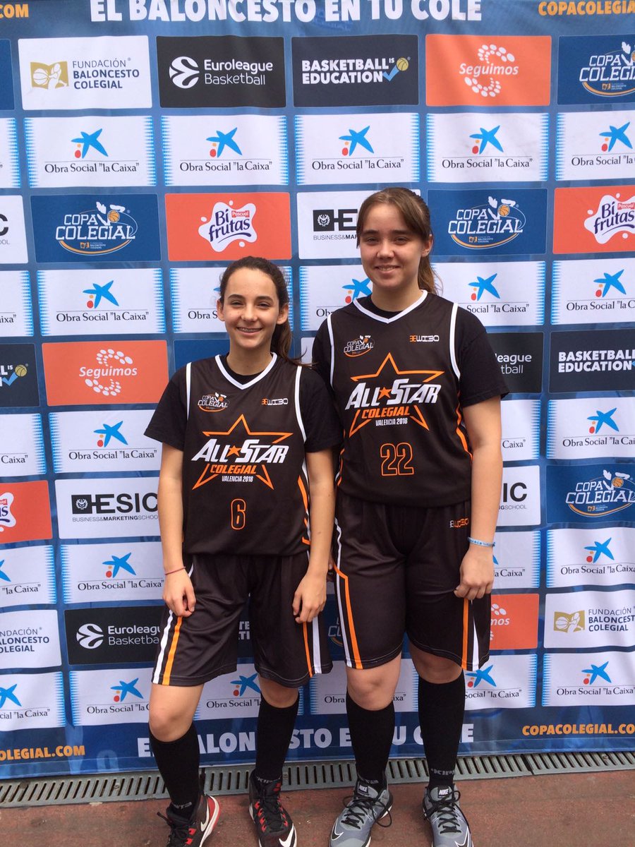 AmpaComenius's tweet photo. María, Andrea, Álex y Pablo @BsktComeniusVlc, seleccionados entre los mejores del torneo, participan en el All-Star 2018 @CopaColegialVLC
¡Enhorabuena chic@s! https://t.co/HxpXeX2dSZ