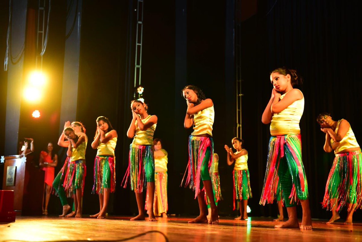 SAS DANCE COMPANY (DanceSas) Twitter