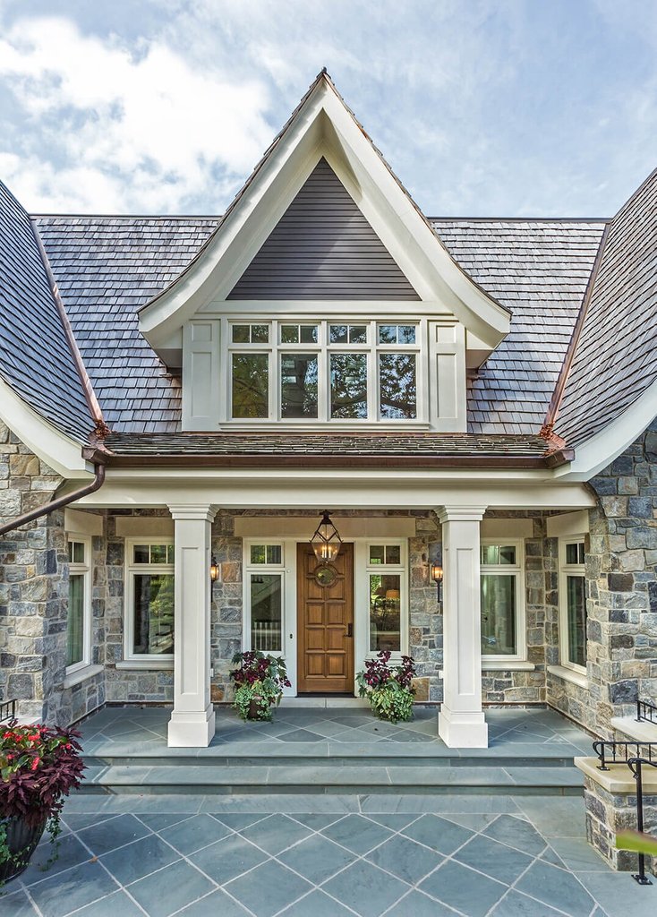 AOAccess's tweet image. Window character adds so much value to your home. This home has almost a fairytale feel! 🏡✨ 

Architect: John Van Rooy
New Construction - Marvin Windows
 #aoaccess #aoadesigncenter #marvinwindows