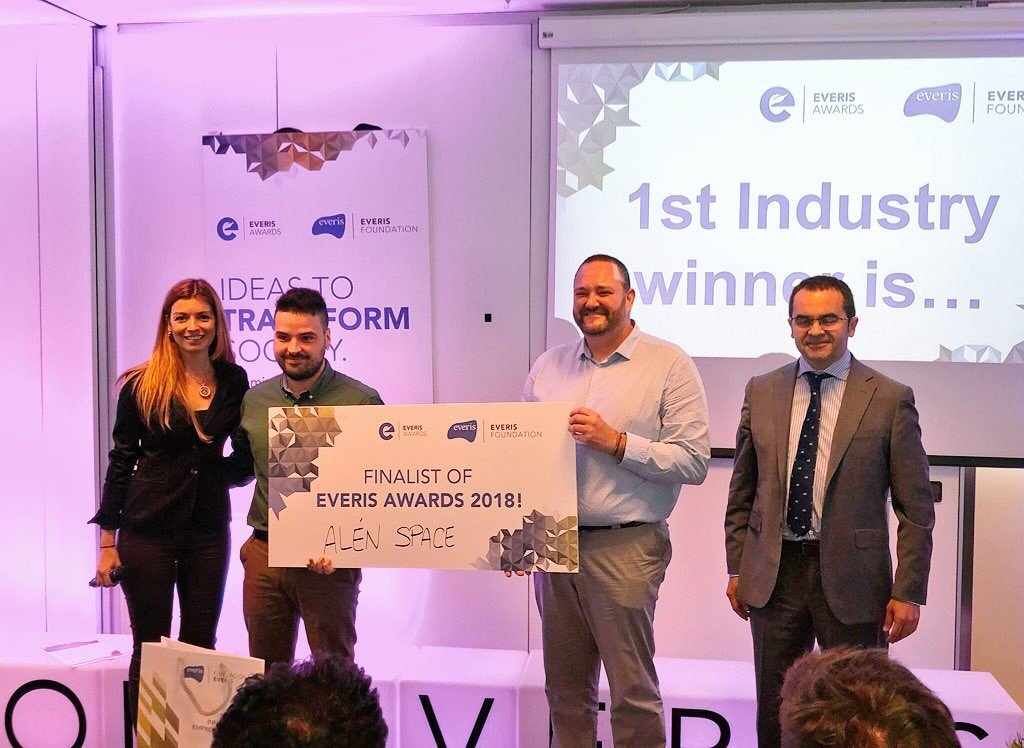 nttdfoundation's tweet photo. ¡Ya tenemos los 3 primeros finalistas de los #Premioseveris 2018! 🎉 
@alenspace , @FOXid_ y #Echophone fueron seleccionados entre más de 30 proyectos en la primera ronda de semifinales en Madrid. ¡Enhorabuena a todos!🎖️Continuaremos la próxima semana en Barcelona 🔜 https://t.co/ml0nAlNZnm