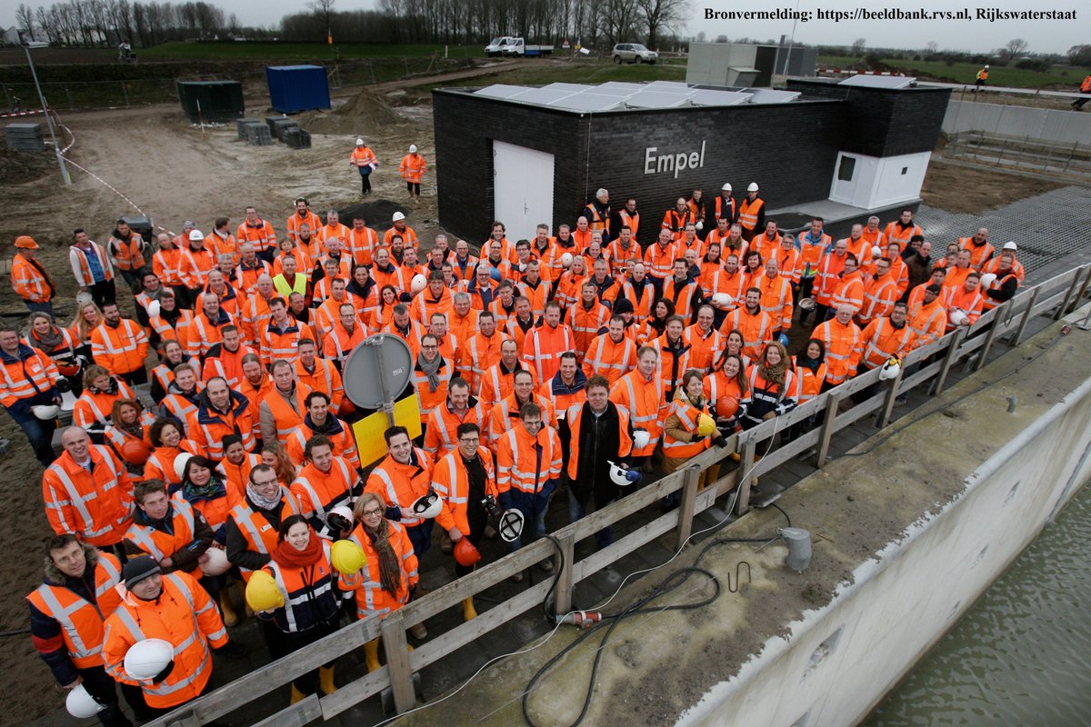 We zijn bijna compleet! Heb je je nog niet aangemeld voor de Workshop Omgeving(swet) van Waarde op 12 juni? Meld je dan alsnog aan via DEZE LINK: bit.ly/2xqXVXI en neem je eigen casuïstiek (en collega) mee! 

#jsoadvies #omgevingswet @VNGomgeving #participatie