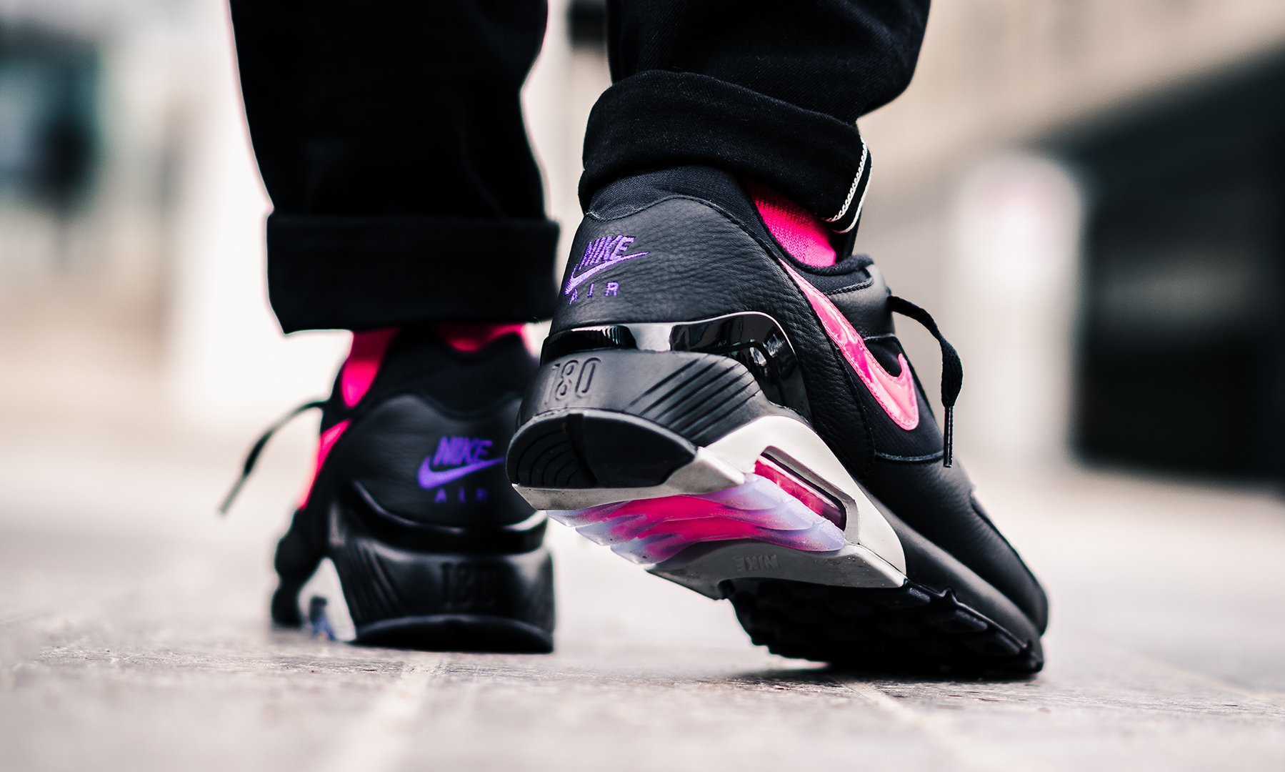 Air max 180 pink blast hot sale