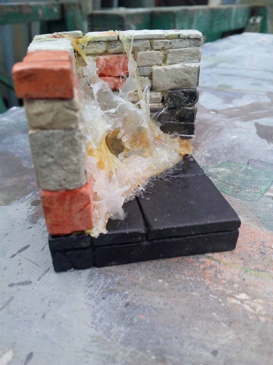 GhullARTS's tweet photo. A new #wall with Nest #dungeonext #fantasy #tabletop #heroquest #roleplaying #frostgrave #minis #D20 #DnD #games #modulardungeon #terrain #fantasy #tiles https://t.co/1StLMviHgR