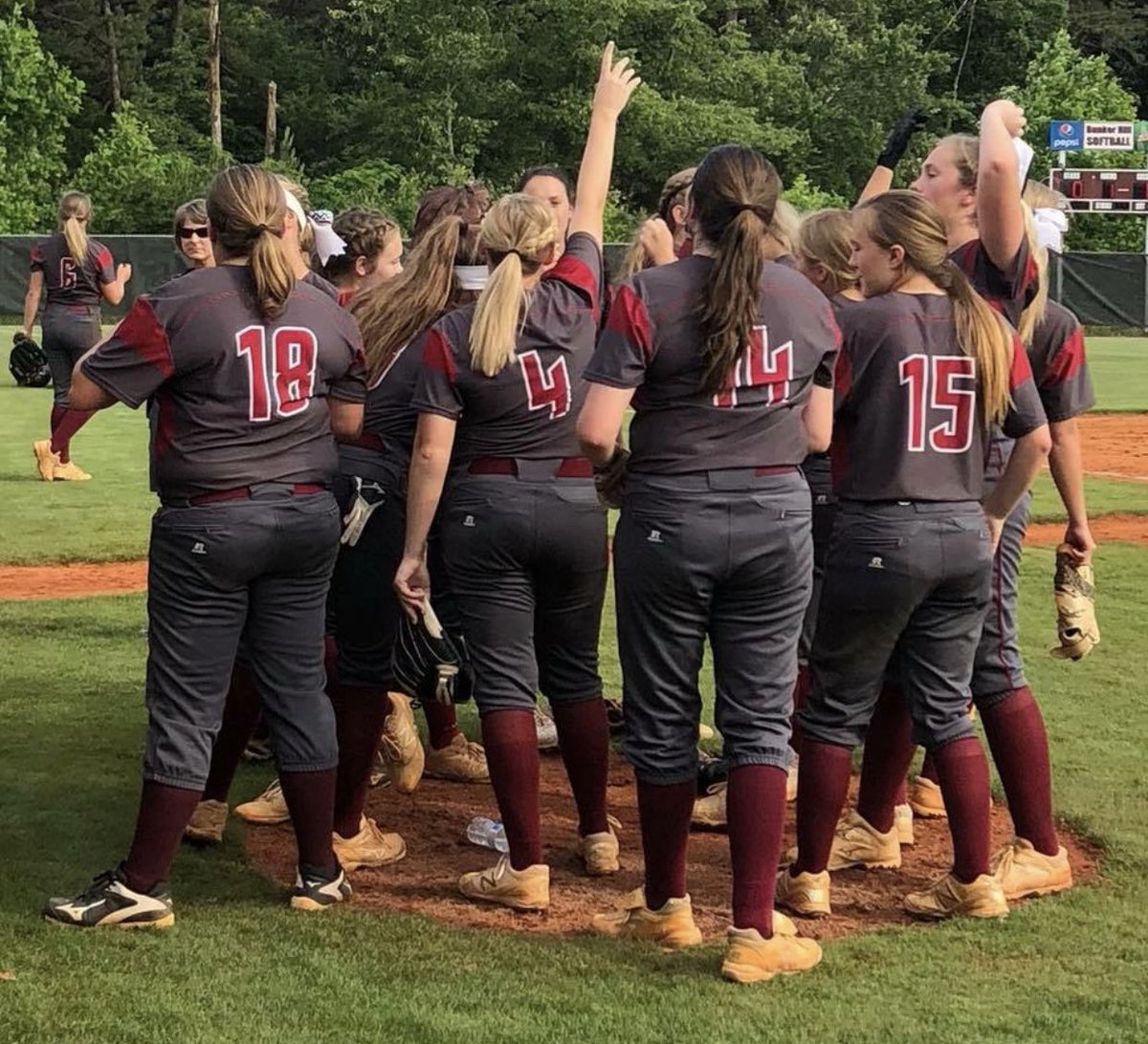 BHHS Spirit tweet media