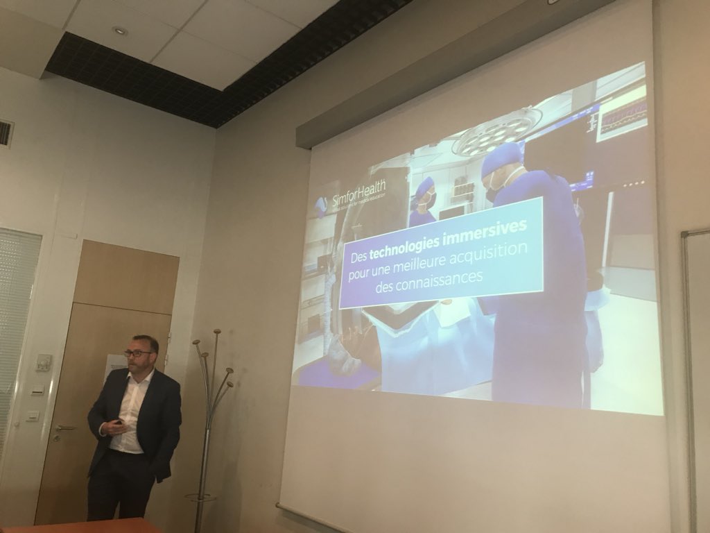 Parmi nos pitchers, nous avons le plaisir d’accueillir @jeromeleleu de @SimforHealth à notre séminaire consacré aux outils numériques au service de la #santé @Pole_Medicen @TechnoMontreal @Quebec_FR #realitevirtuelle #healthcareweek