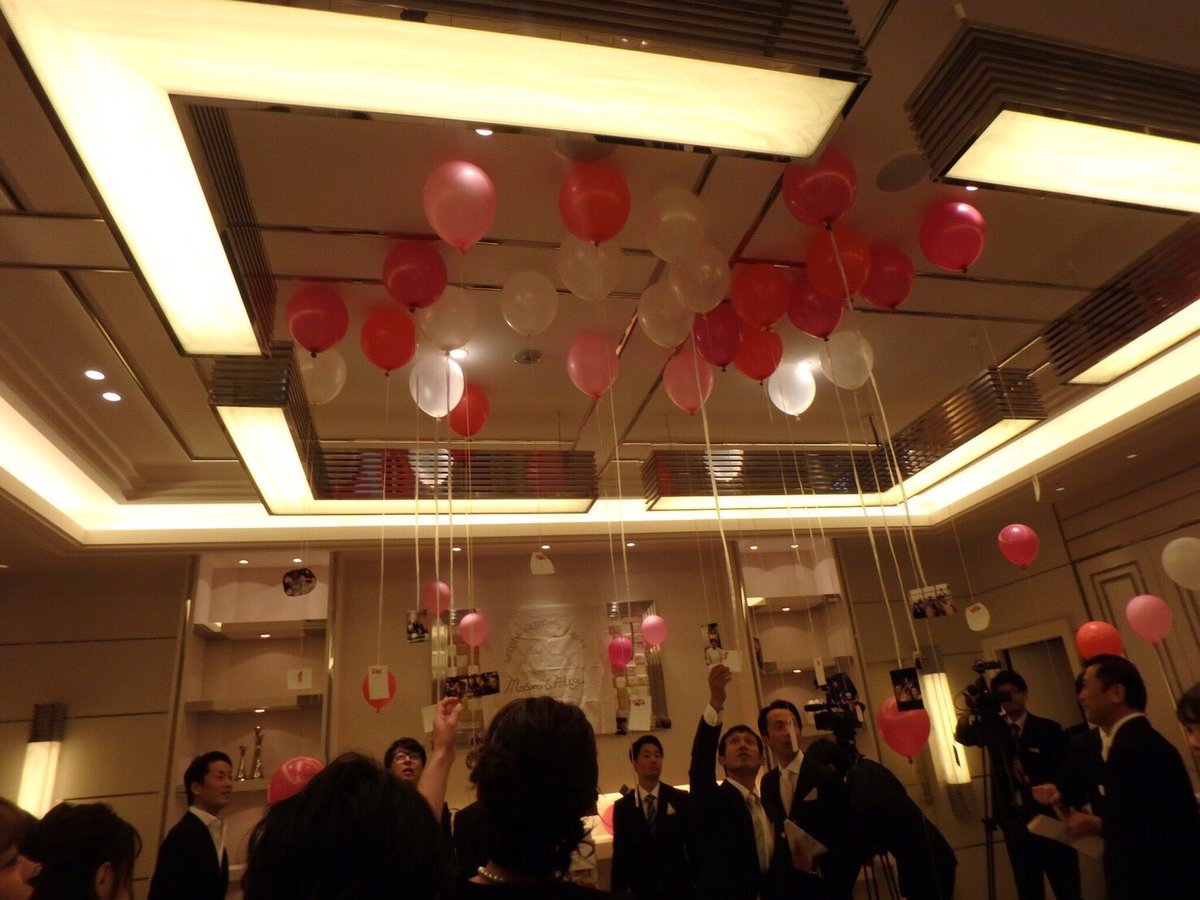 miuuu2's tweet photo. 今回のコンフィデンスマン、私が式挙げた結婚式場でとってる🙄🙌！！
びっくり〜🙄💓💓笑
思い出の場所が映るとうれしい❤️
懐かしいな、、
もう半年も経つなんて🙄✨ https://t.co/au3MUKlo8s