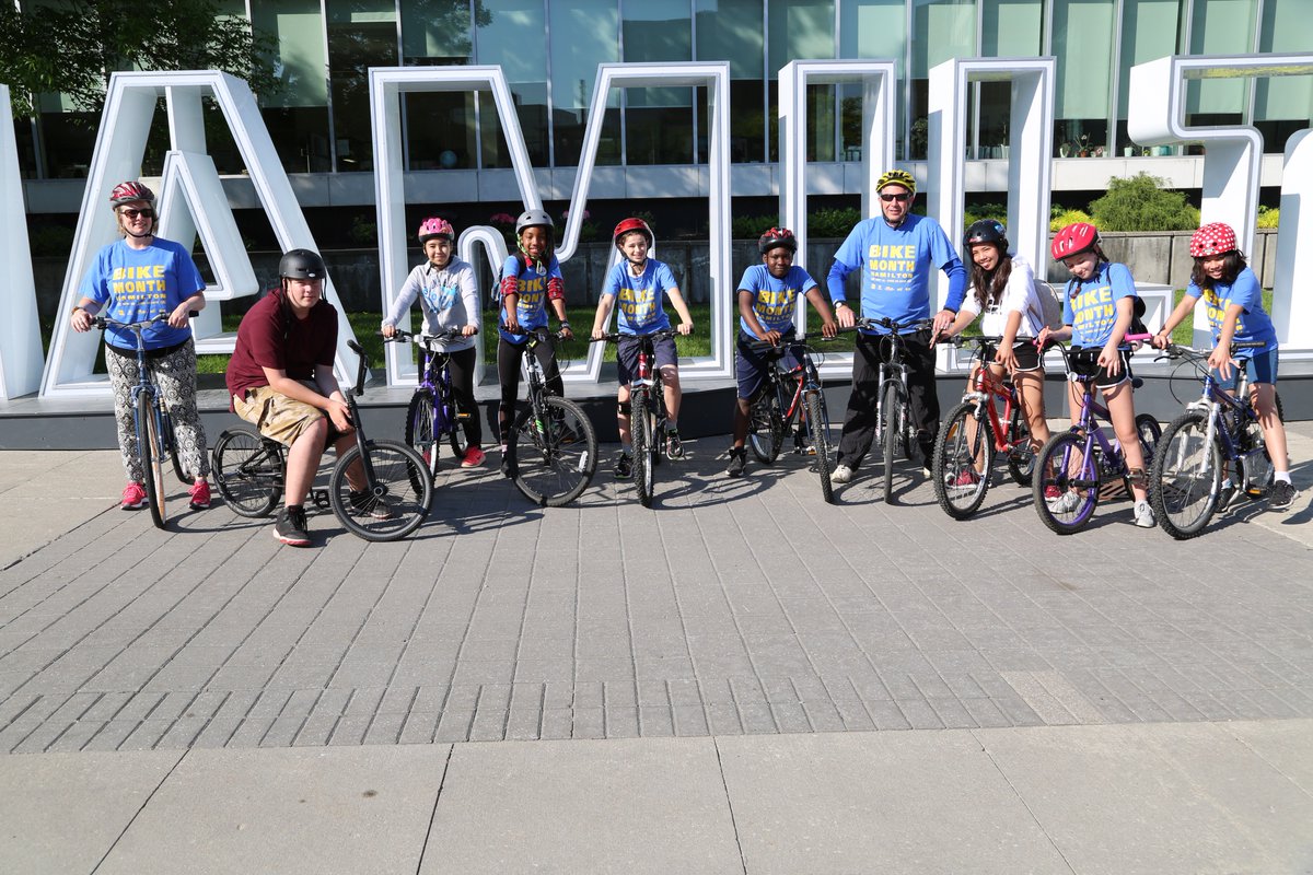HWCDSB's tweet photo. Happy #BikeToWorkHam from HWCDSB students! Join us as we gear up for #BikeToSchoolWeek & #BikeMonth: https://t.co/bTyHF1RE3a https://t.co/tiQqoHl1zx