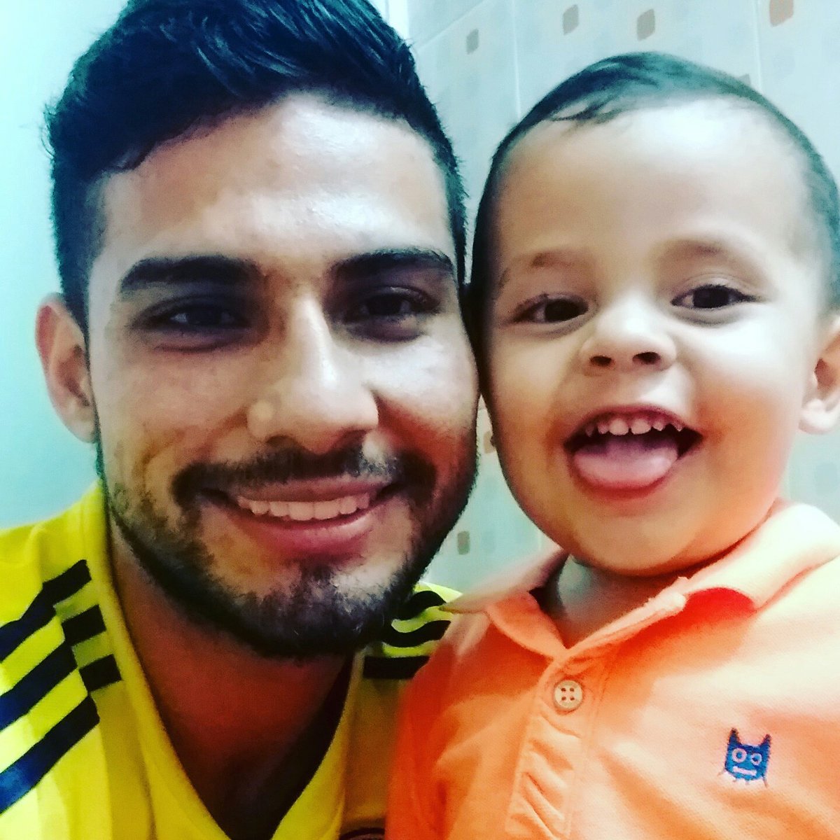 FrederickVill's tweet photo. #NuevaFotoDePerfil https://t.co/zslV6aTrST