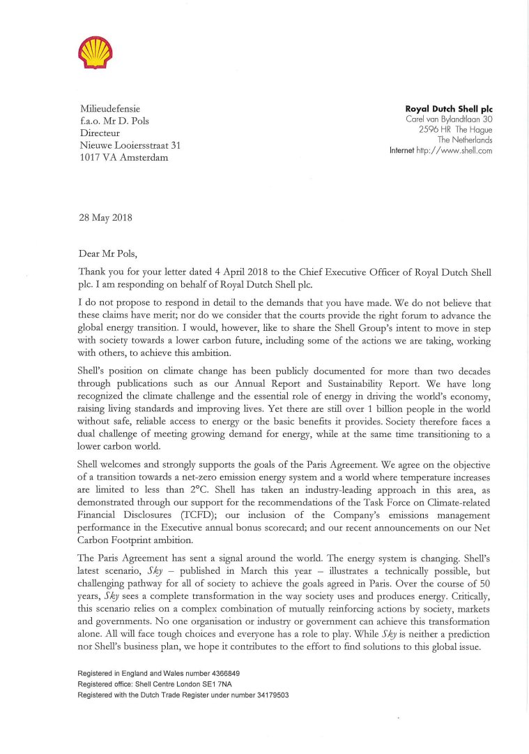 freeksels's tweet image. Today #Shell rejects the climate demands of Friends of the Earth Netherlands. This is it. They fail to responds to the contents of our demands and arguments. This shows that they do not take the Paris climate agreement serious and forces us to see through our court case.