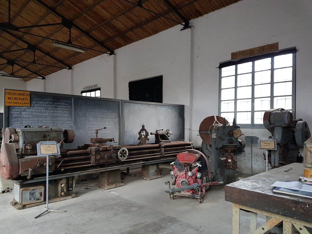 terre_di_po's tweet photo. Conoscete il Museo del #Po e della navigazione interna PO432 a #Boretto?
Un luogo magico, per un salto nel passato con le esposizioni di imbarcazioni fluviali e i materiali della navigazione sul nostro #grandeFiume. Il #museo riapre a Giugno! Info: https://t.co/7qXsxl0VBU https://t.co/gsv3Bb48ol