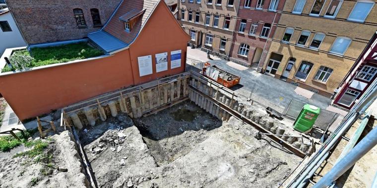 tooppermann's tweet photo. Thomas Oppermann: „Göttingen muss kulturell spannender und attraktiver werden.“
-> https://t.co/5SQomko36R
->via @goetageblatt
-> #Göttingen #Goettingen #Kuqua #Kunstquartier #HansGeorgNäder #ForumWissen @ThomasOppermann @uniGoettingen @SteidlVerlag https://t.co/Aky0cpEnLj
