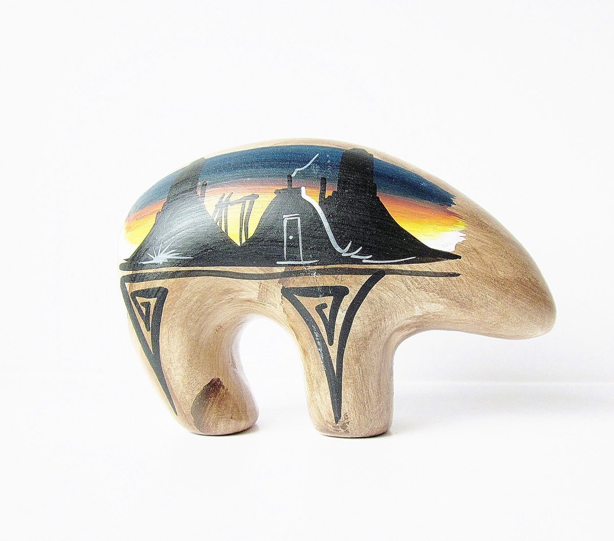 jarmgirl's tweet photo. In my #etsy shop: Blackhorse Signed Navajo Bear Figure Pottery Sculpture Vintage Native American Pottery Southwestern Decor Bear Totem Gifts Art Object https://t.co/BplYvV3265 #art #sculpture #brown #black #beartotem #blackhorsepottery #signednavajoart #bearfigure https://t.co/Ck8eo5uAPF
