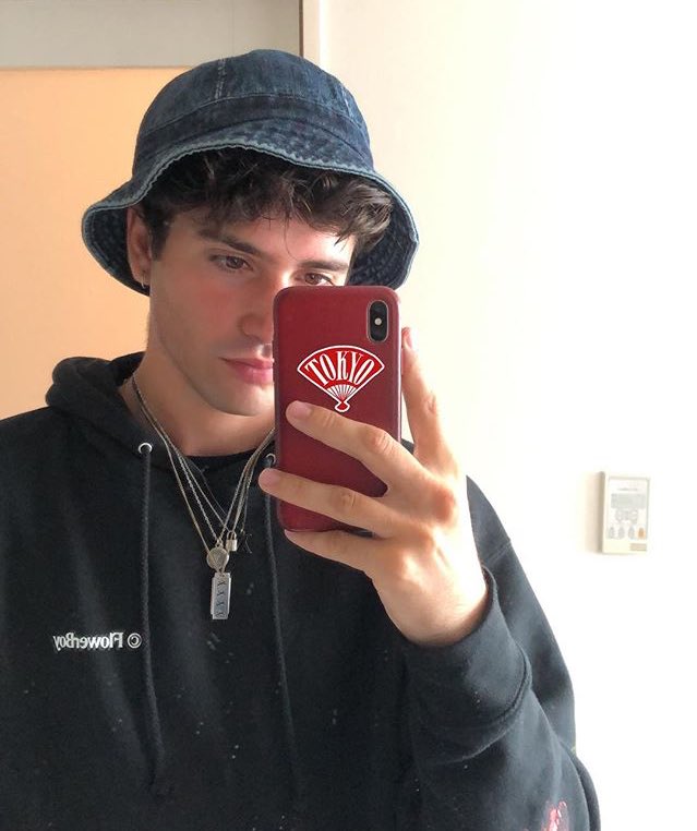 GregorijsG's tweet photo. Lil bit sunburnt ☀️ https://t.co/ialIljQiIR