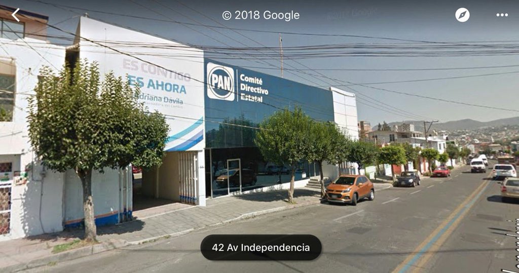 supercivicosmx's tweet photo. Suponemos que @RicardoAnayaC piensa que el el futuro no necesitaremos de aire para respirar y por eso corta los árboles o ustedes qué opinan? https://t.co/CFzro4dZ91