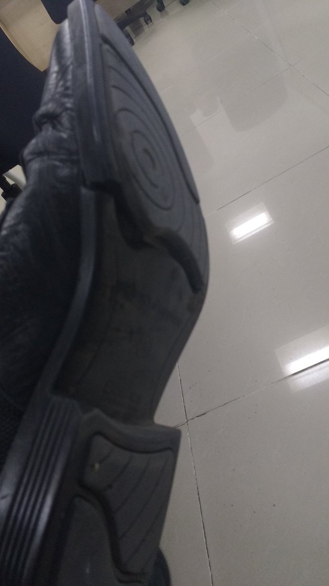 UjjwalMunshi's tweet photo. Found myself limping with these in the middle of a customer meeting. Expected better from @HushPuppies_In @hushpuppies . This is goodbye from a loyal customer.#brokensole https://t.co/WFey1XszWo