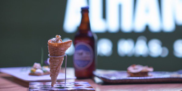 La mejor tapa de Granada de este año es... espana.gastronomia.com/noticia/8034/s…