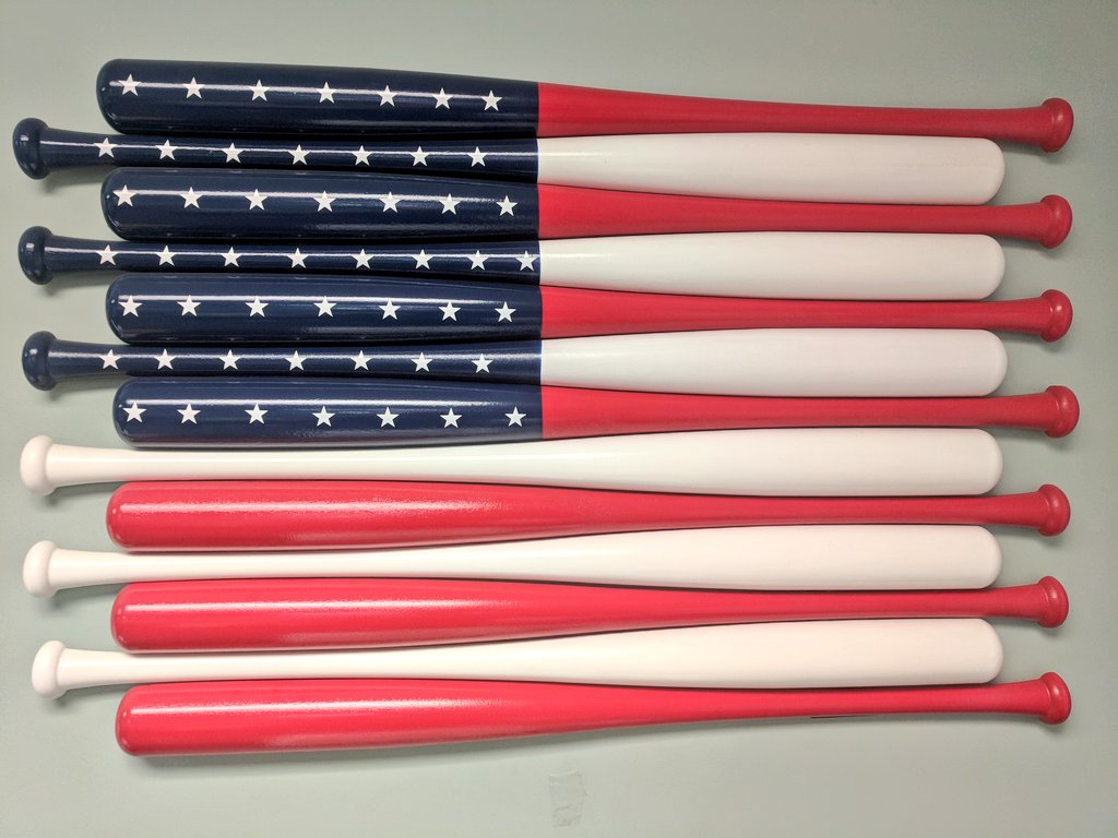 Pausing today to honor &amp; remember generations of those who laid down their lives for us, our freedom, our country, and all that we love &amp; enjoy about America. #TrueBravehearts #MemorialDay