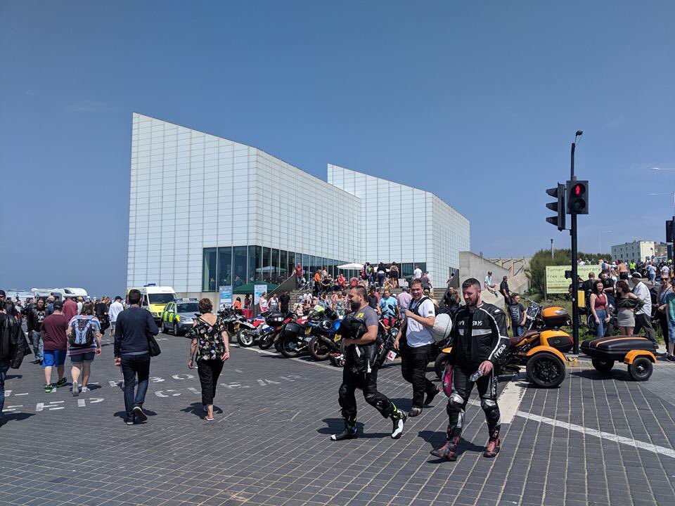 LoveMargate's tweet photo. #MargateMeltdown #AceCafe #MargateSeafront #Margate #LoveMargate https://t.co/zjFzLcl3Ps