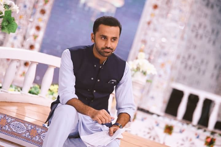 ItsBushrahere's tweet photo. Coz He Is the Shining Star Of My Never Ending Universe❤❤
#DashingMan
@WaseemBadami https://t.co/sgSL1I4Yh0