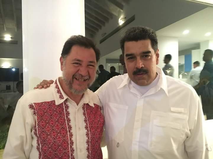 Una pareja de idiotas