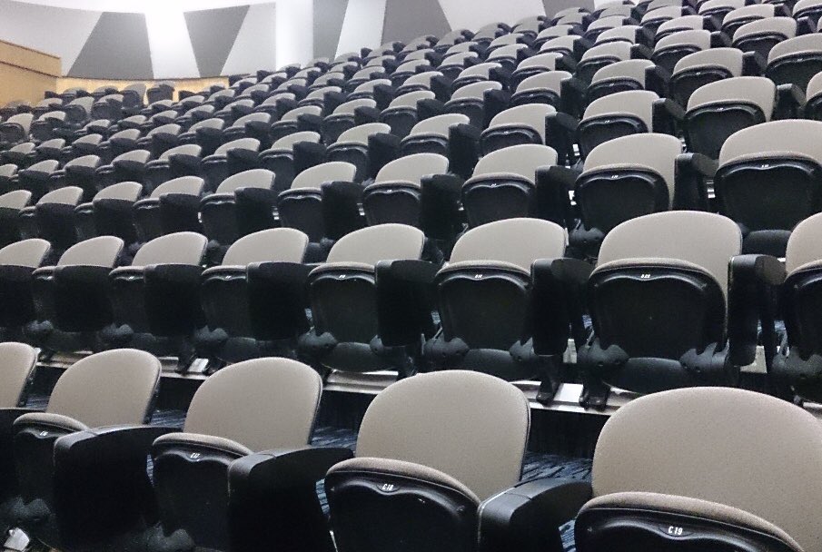 Aaron_TreatOSU's tweet image. A live look at @oregonbaseball and their watch party to see where they’ll be playing in the post season.