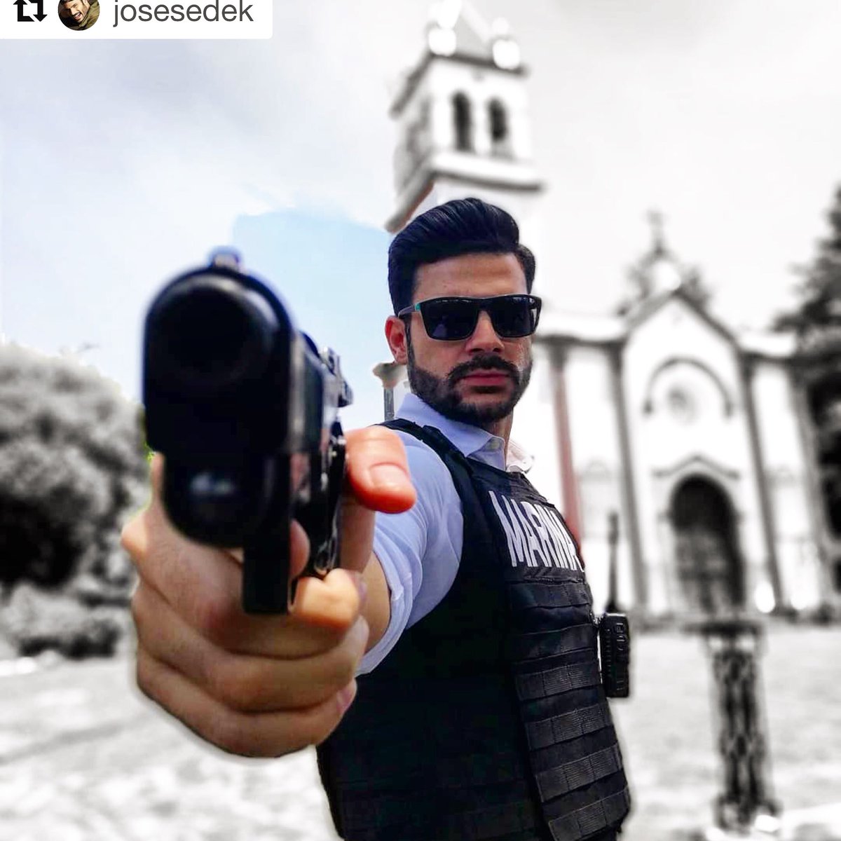 LatinVasion's tweet photo. Para #bernardocastillo la justicia es una forma de vida @josesedek @SrDeLosCielosTV @Telemundo @telemundo @ArgosTV https://t.co/a57oUvAx1o