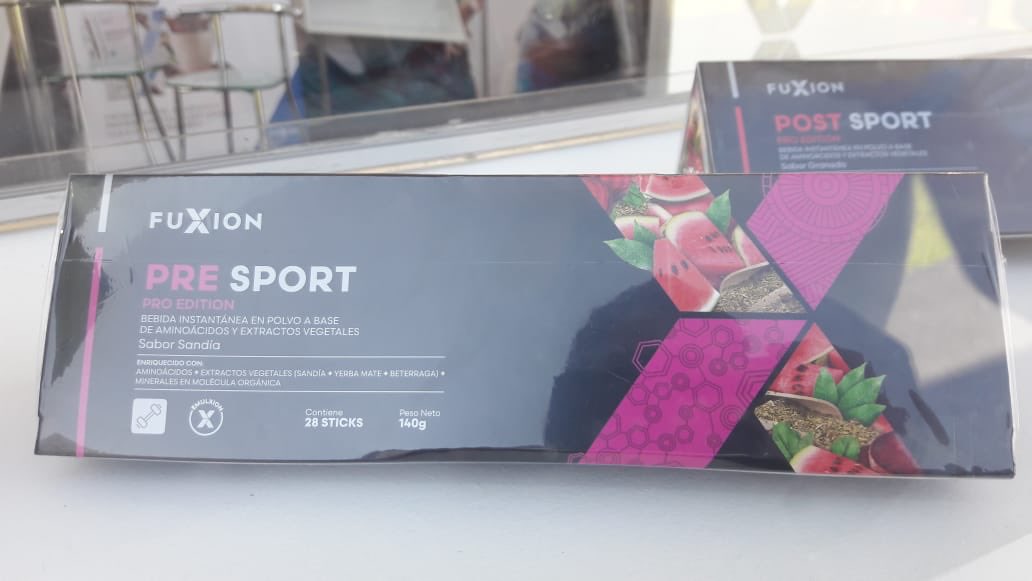 lucamelloni's tweet photo. Feliz con mis nuevos productos 
Línea deportiva premium 
https://t.co/ScDMU5lpge https://t.co/m5j7AJj4UE