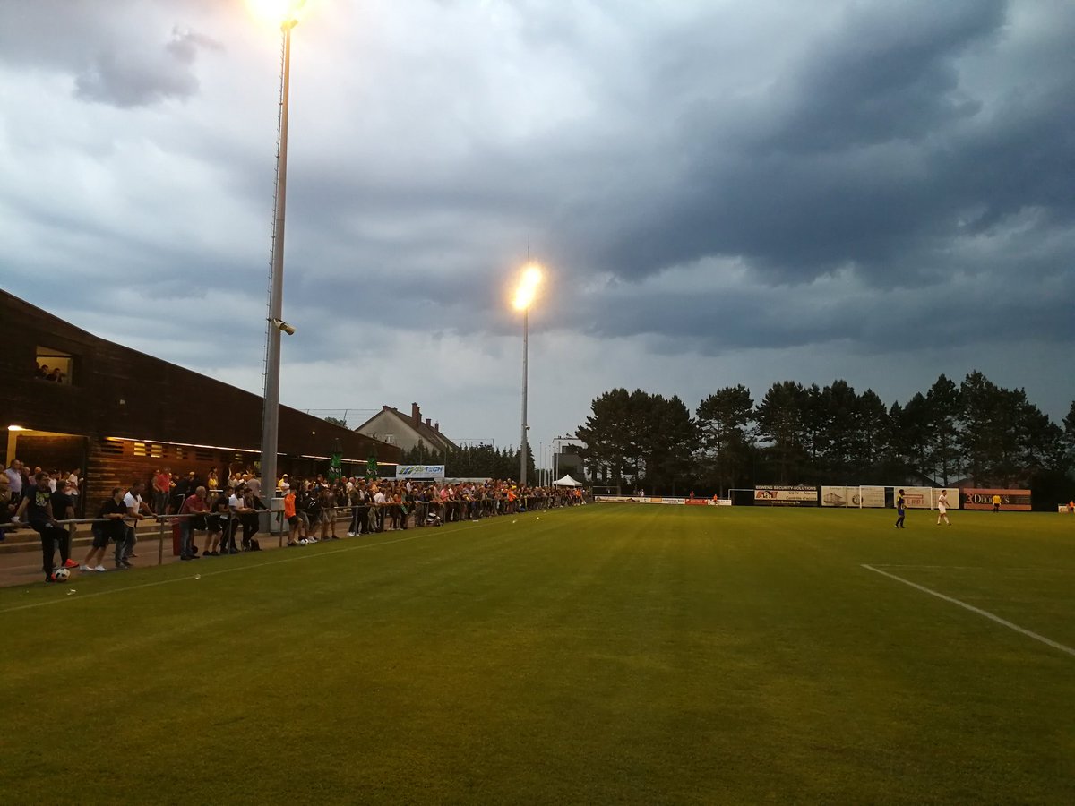 Luxsky2's tweet photo. Relegation Luxemburg 1 Division FC Beles - Union Sportive Berdorf Consdorf (1-2 n.V.) #Luxemburg #Groundhopping #Relegation https://t.co/SELZfXl2C0