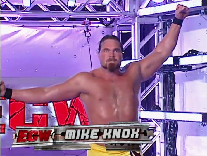Jus🏆in Twitterissä: "Mike Knox returns after 7 months in Developmental and he's got unconnected facial hair and a weird new pose. #ECW66 #wwe07… https://t.co/2zm4b9HOx5"