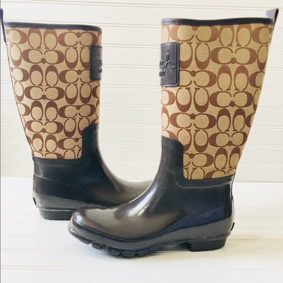 So good I had to share! Check out all the items I'm loving on <a href="/Poshmarkapp/">Poshmark</a> from <a href="/SweetestRoses1/">Sweetest Roses</a> <a href="/sue2phenominal/">Sue2Phenominal</a> #poshmark #fashion #style #shopmycloset #whitehouseblackmarket #bebe #coach: bnc.lt/focc/F0wtRRMWOM