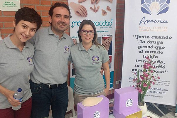 #FelizMartes 👉 #SENA respalda el desarrollo de prótesis mamarias externas sena.edu.co/es-co/Noticias… | Asesoramos la impresión #3D del prototipado 🧐